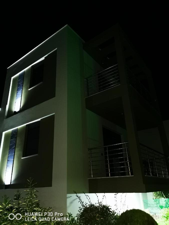 Pall'S Minimal Apartment Nea Peramos  Ngoại thất bức ảnh