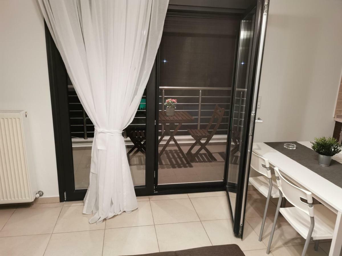 Pall'S Minimal Apartment Nea Peramos  Ngoại thất bức ảnh