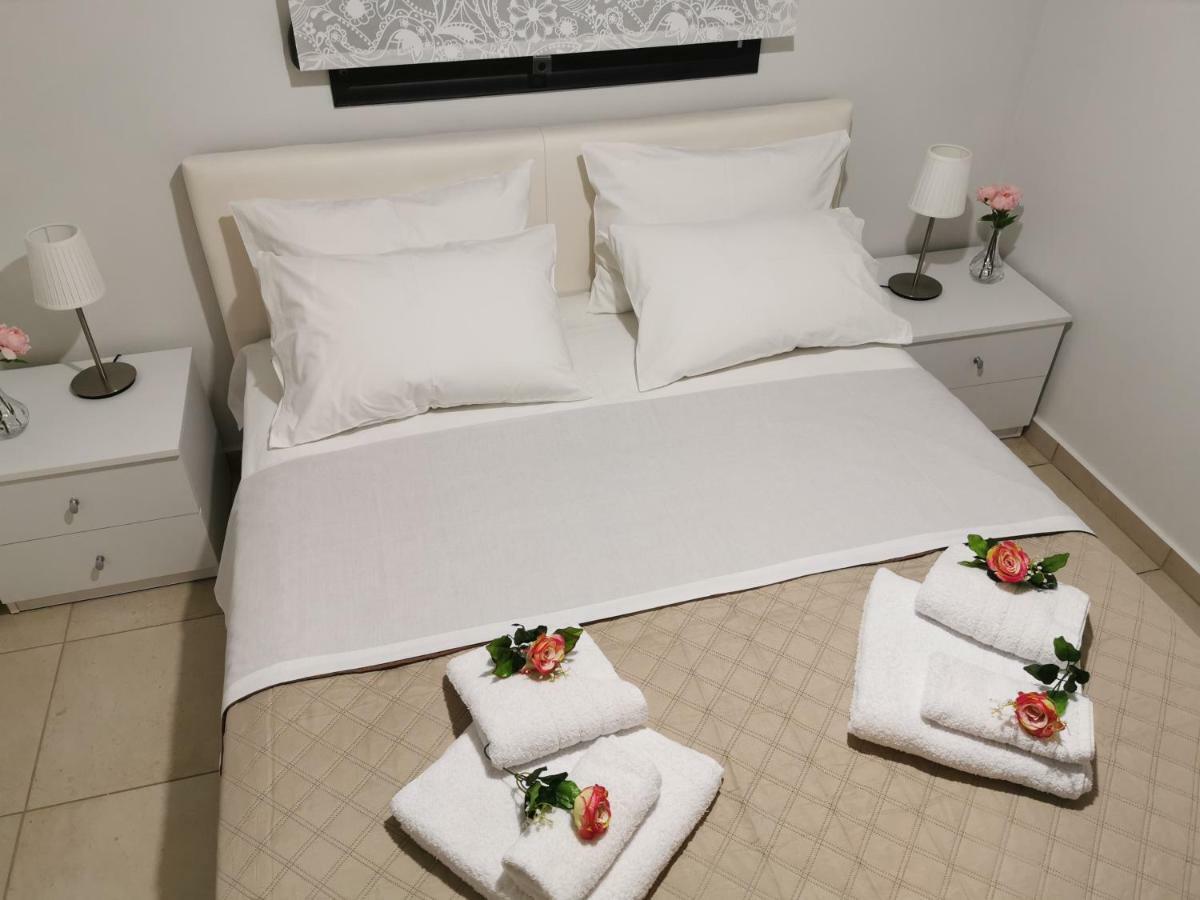 Pall'S Minimal Apartment Nea Peramos  Ngoại thất bức ảnh